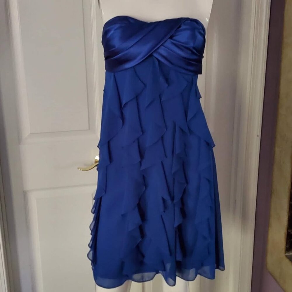 Cache Twisted Sweetheart Neckline Cascading Ruffles Size 2